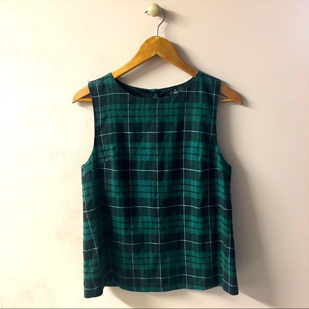 ModCloth Plaid Button blouse
